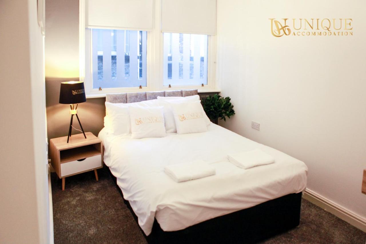 Unique Accommodation Liverpool - Luxury 2 Bed Apartments , Perfect For Business & Families, Book Now מראה חיצוני תמונה