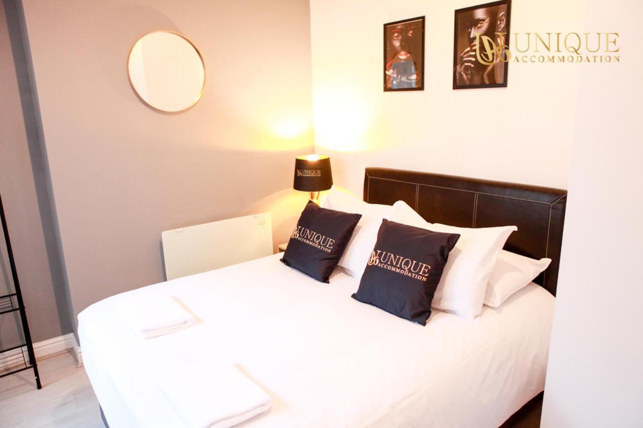 Unique Accommodation Liverpool - Luxury 2 Bed Apartments , Perfect For Business & Families, Book Now מראה חיצוני תמונה