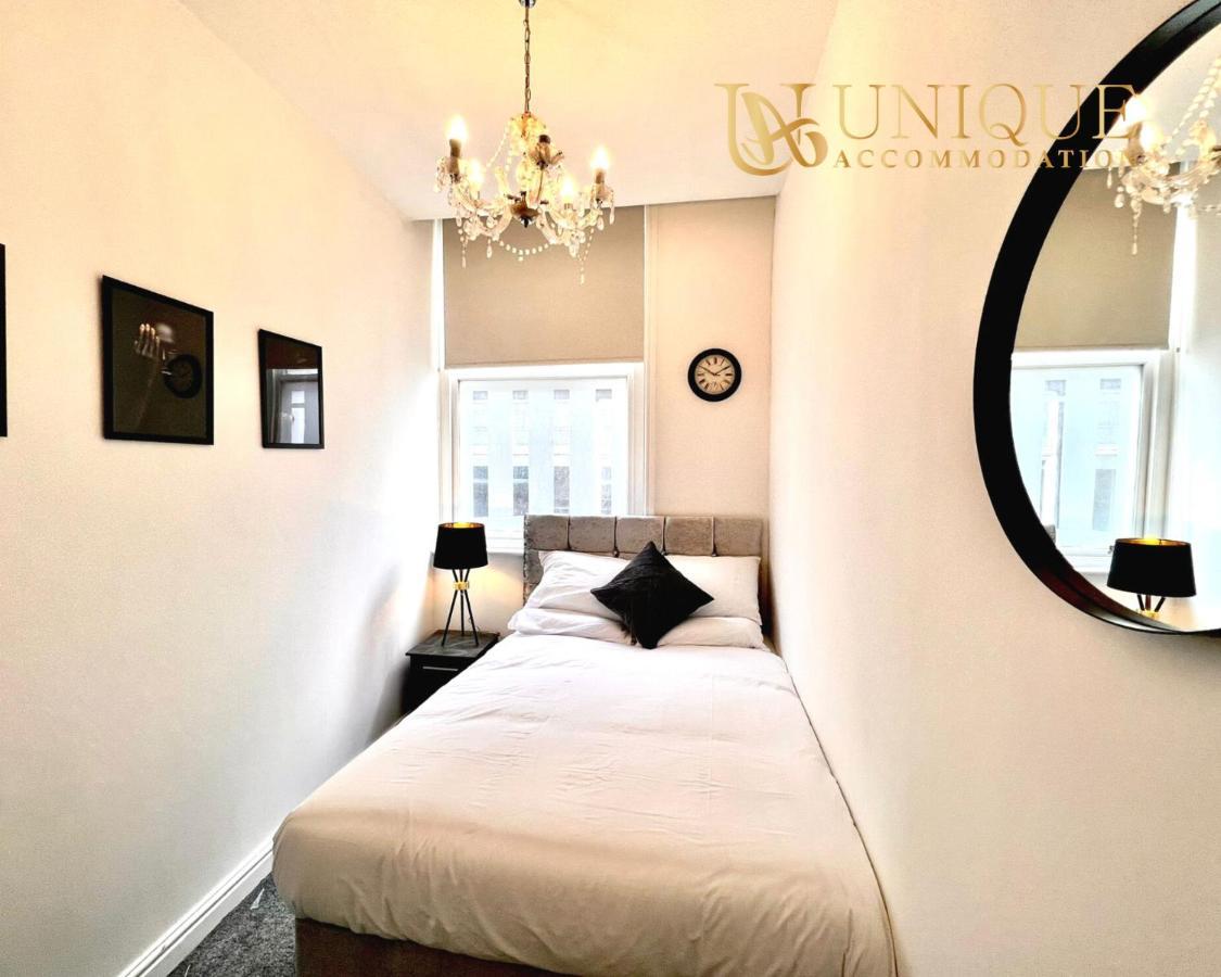 Unique Accommodation Liverpool - Luxury 2 Bed Apartments , Perfect For Business & Families, Book Now מראה חיצוני תמונה